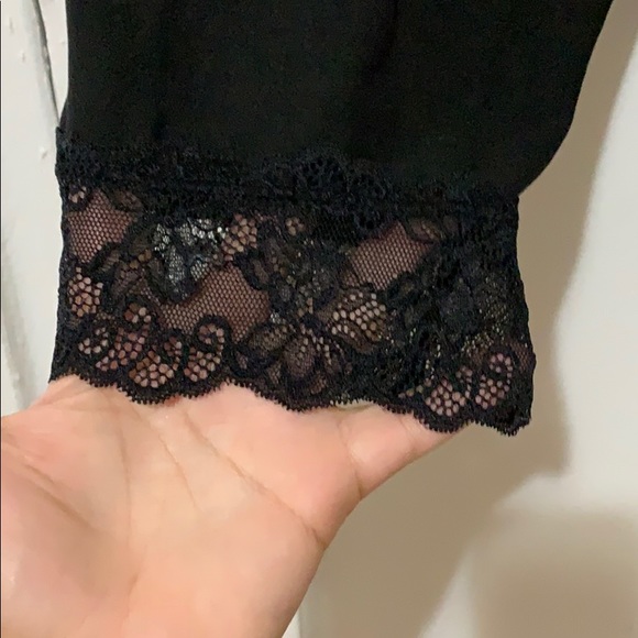 Lace trim biker shorts - Picture 3 of 3